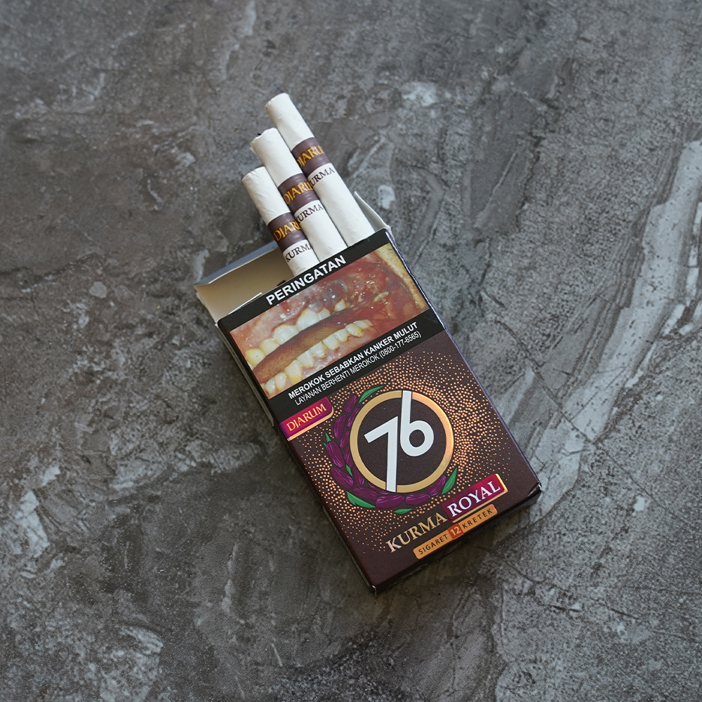 Djarum 76 Kurma Royal