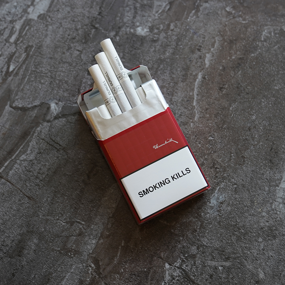 Dunhill Red